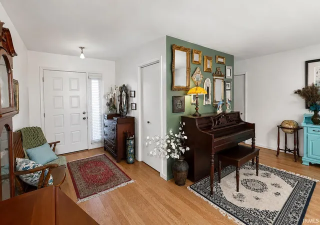 Photo 4 of Condo for sale at 9525 S Pointe Lasalles Dr #86, Bloomington, IN 47401 | MLS# 202623993 | Listing updated on 2026-10-07