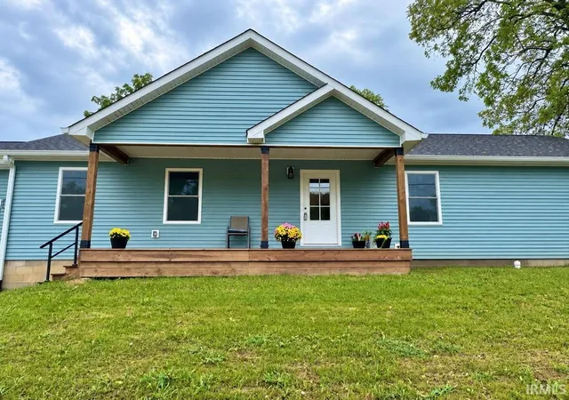 Photo 3 of Manufactured home for sale at 9505 W Arch St, Yorktown, IN 47396 | MLS# 202624075 | Listing updated on 2026-09-23