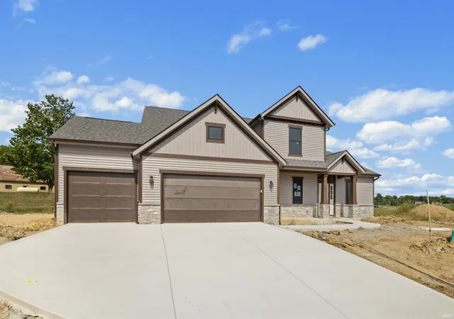 Photo 2 of Manufactured home for sale at 1478 Paradise Cay Cvs, Fort Wayne, IN 46818 | MLS# 202625867 | Listing updated on 2026-09-08