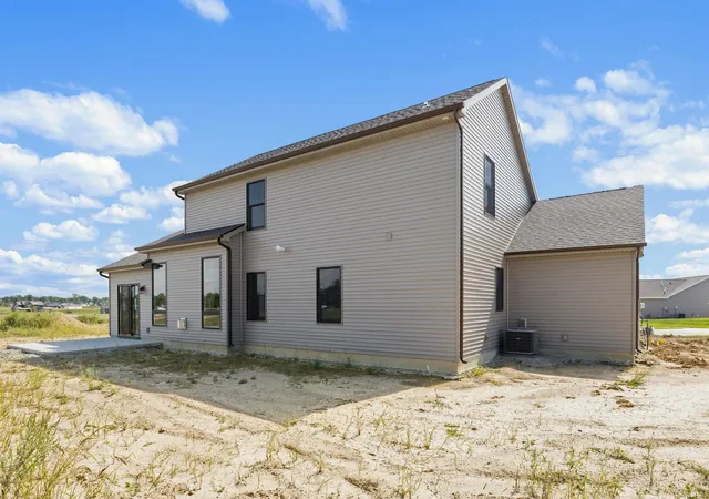 Photo 4 of Manufactured home for sale at 1478 Paradise Cay Cvs, Fort Wayne, IN 46818 | MLS# 202625867 | Listing updated on 2026-10-01