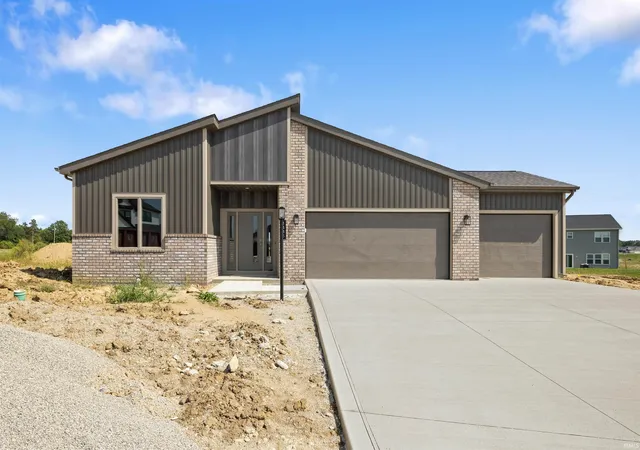 Photo 1 of Manufactured home for sale at 1446 Paradise Cay Cvs, Fort Wayne, IN 46818 | MLS# 202625875 | Listing updated on 2026-09-08