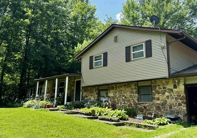 Photo 1 of Manufactured home for sale at 4005 Texas Pike Rd, Spencer, IN 47460 | MLS# 202626517 | Listing updated on 2026-09-08