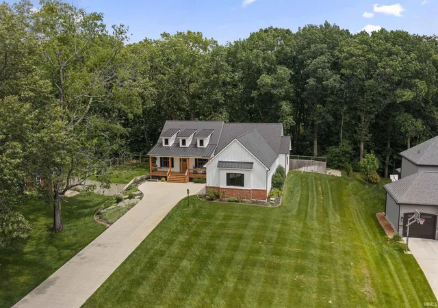 Photo 3 of Manufactured home for sale at 56070 Dana Dr, Bristol, IN 46507 | MLS# 202626617 | Listing updated on 2026-09-13