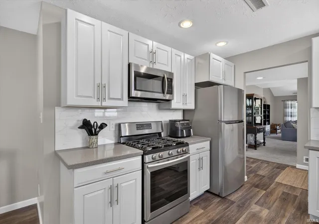 Photo 3 of Condo for sale at 9126 S Greenridge Ln, Bloomington, IN 47401 | MLS# 202626643 | Listing updated on 2026-09-21