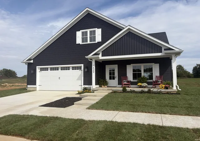 Manufactured home for sale at 7649 W Julia Dr, Ellettsville, IN 47429 | MLS# 202626730
