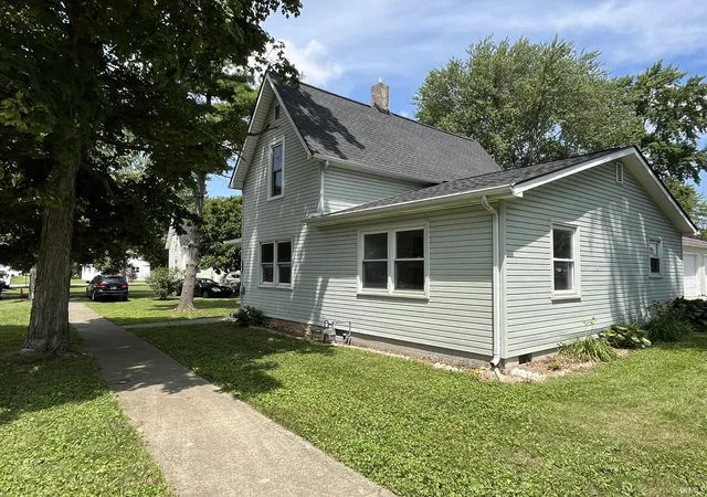 Photo 4 of Manufactured home for sale at 103 E 2nd Street, Converse, IN 46919 | MLS# 202627377 | Listing updated on 2026-09-07