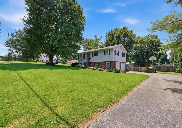 Photo 2 of Manufactured home for sale at 295 Bennett Rd, Bedford, IN 47421 | MLS# 202628405 | Listing updated on 2026-09-07