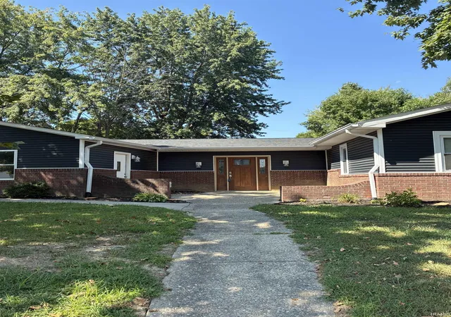 Photo 2 of Manufactured home for sale at 608 Indiana St, Bicknell, IN 47512 | MLS# 202629171 | Listing updated on 2026-09-04