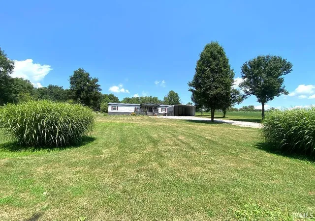 Photo 4 of Manufactured home for sale at 684 N Fox Ln, Switz City, IN 47465 | MLS# 202629521 | Listing updated on 2026-09-03