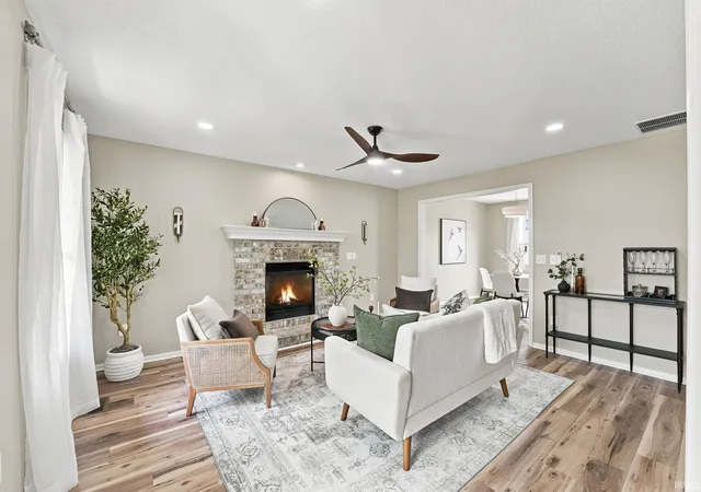 Photo 1 of Sale Pending at 10704 Coriander Pl, Fort Wayne, IN 46818 | MLS# 202629600 | Listing updated on 2026-09-08