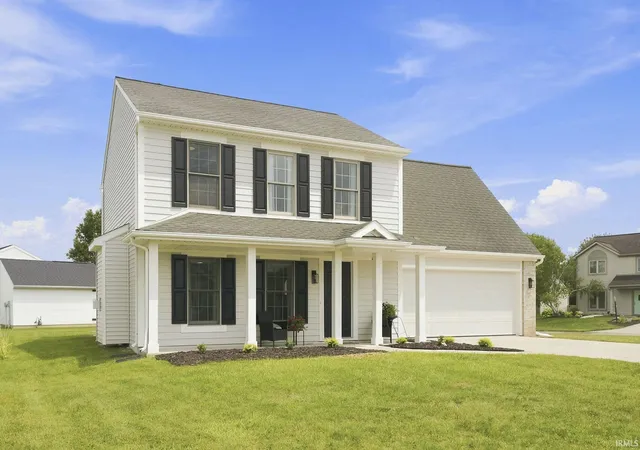 Photo 3 of Sale Pending at 10704 Coriander Pl, Fort Wayne, IN 46818 | MLS# 202629600 | Listing updated on 2026-09-08