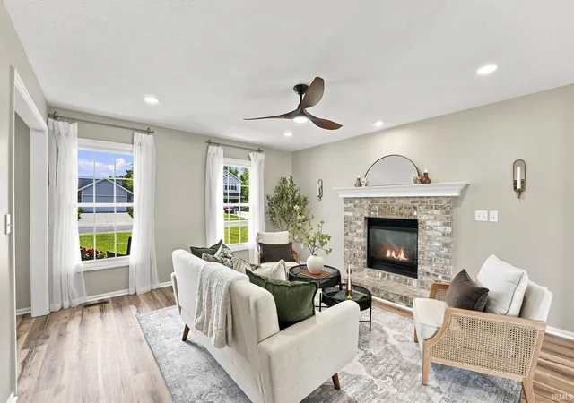 Photo 3 of Sale Pending at 10704 Coriander Pl, Fort Wayne, IN 46818 | MLS# 202629600 | Listing updated on 2026-09-08
