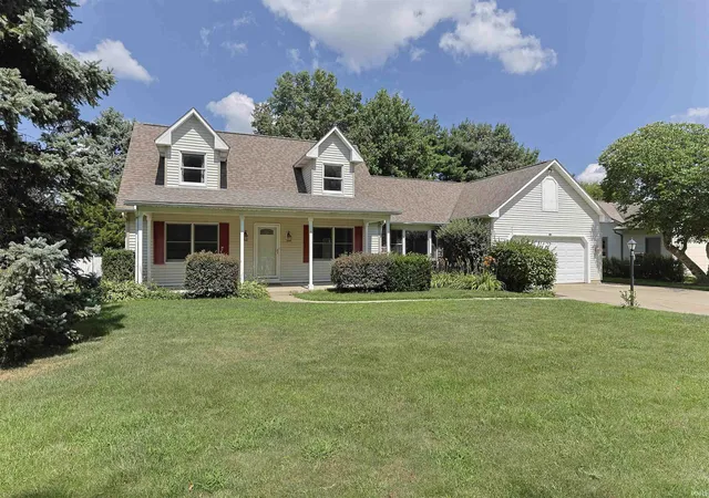 Photo 2 of Sale Pending at 52026 Larkspur Cir, Granger, IN 46530 | MLS# 202629872 | Listing updated on 2026-09-15