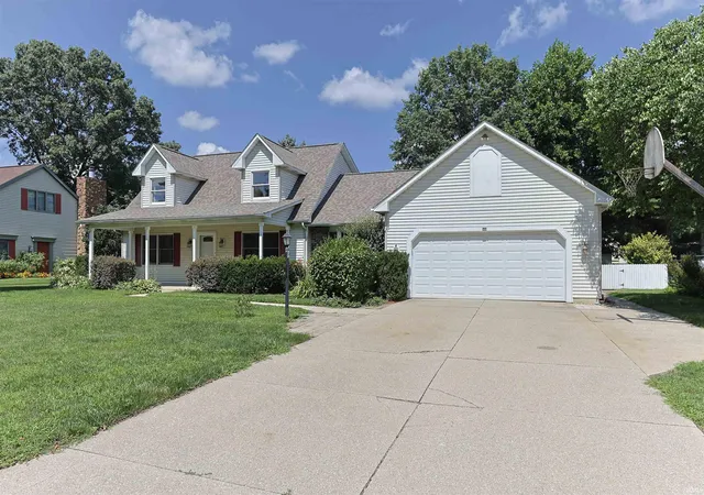 Photo 2 of Sale Pending at 52026 Larkspur Cir, Granger, IN 46530 | MLS# 202629872 | Listing updated on 2026-09-15