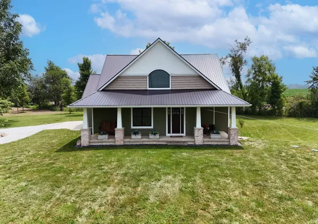 Photo 1 of Manufactured home for sale at 10801 S Meridian Rd, Warren, IN 46792 | MLS# 202631028 | Listing updated on 2026-10-21