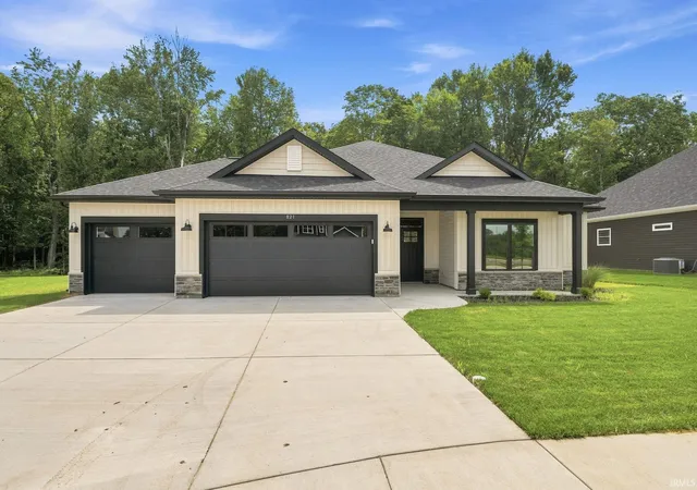 Photo 1 of Manufactured home for sale at 821 Hackberry Ct, Frankfort, IN 46041 | MLS# 202631070 | Listing updated on 2026-09-15