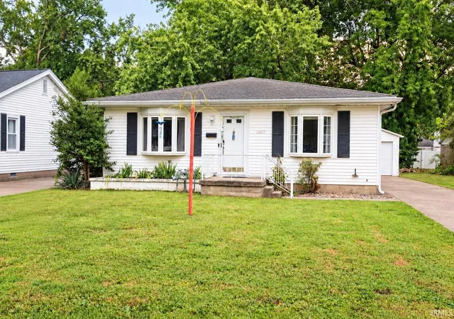 Photo 1 of Manufactured home for sale at 1807 N Saint James Blvd, Evansville, IN 47711 | MLS# 202631444 | Listing updated on 2026-10-06