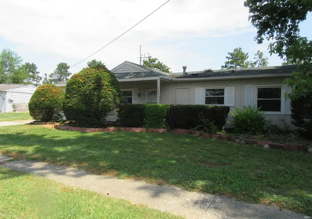 Photo 1 of Sale Pending at 1036 N Lincoln Rd, Peru, IN 46970 | MLS# 202631584 | Listing updated on 2026-09-09