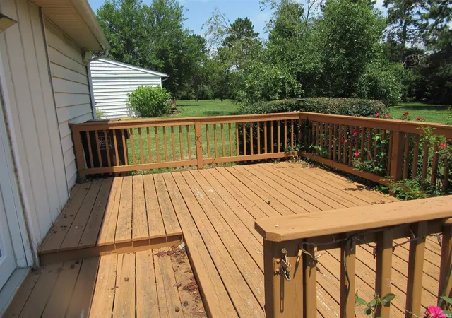 Photo 2 of Sale Pending at 1036 N Lincoln Rd, Peru, IN 46970 | MLS# 202631584 | Listing updated on 2026-09-09