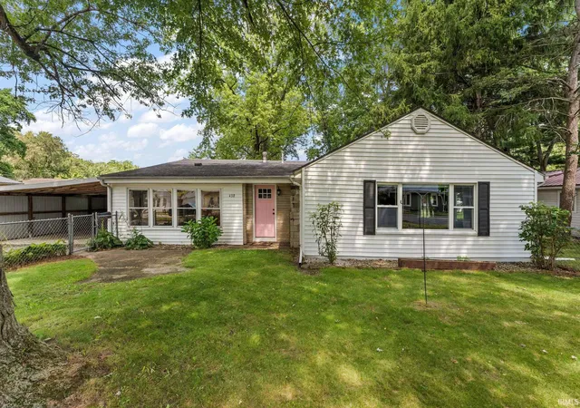 Photo 2 of Manufactured home for sale at 438 W Jefferson St, Winamac, IN 46996 | MLS# 202632013 | Listing updated on 2026-09-18