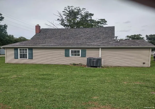 Photo 2 of Manufactured home for sale at 5421 N Riverside Rd, Attica, IN 47918 | MLS# 202632095 | Listing updated on 2026-09-22