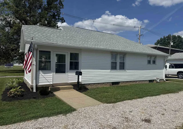 Photo 2 of Manufactured home for sale at 1209 N Boeke Rd, Evansville, IN 47711 | MLS# 202632188 | Listing updated on 2026-09-04