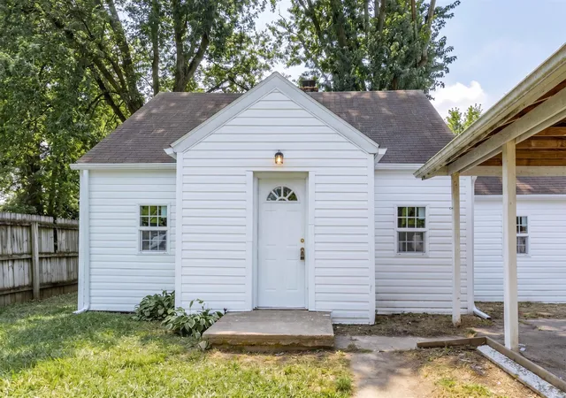 Photo 1 of Manufactured home for sale at 107 E Berkley Ave, Muncie, IN 47303 | MLS# 202632344 | Listing updated on 2026-09-17
