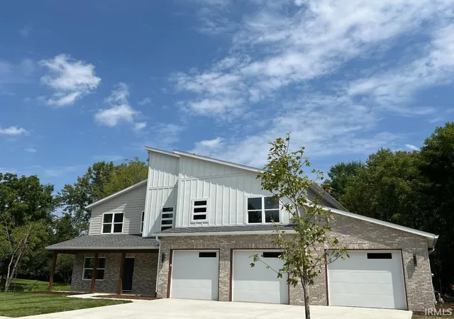 Photo 3 of Manufactured home for sale at 1211 Priscilla Dr, West Lafayette, IN 47906 | MLS# 202632349 | Listing updated on 2026-09-17