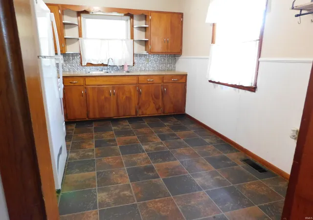 Photo 3 of Manufactured home for sale at 320 20th Street, Bedford, IN 47421 | MLS# 202632691 | Listing updated on 2026-09-12