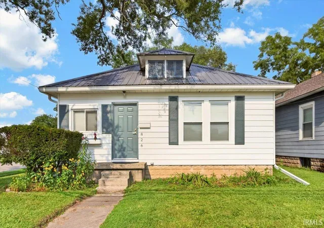 Photo 3 of Manufactured home for sale at 826 S 18th Street, Lafayette, IN 47905 | MLS# 202632854 | Listing updated on 2026-09-23