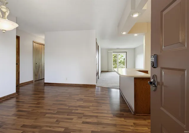 Photo 3 of Condo for sale at 752 Senate Ave, Evansville, IN 47711 | MLS# 202633392 | Listing updated on 2026-09-17