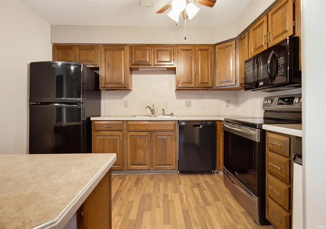 Photo 4 of Condo for sale at 752 Senate Ave, Evansville, IN 47711 | MLS# 202633392 | Listing updated on 2026-09-23