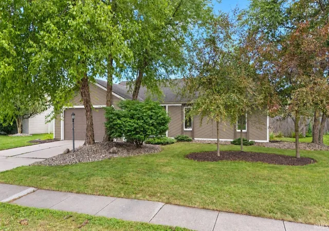 Photo 1 of Manufactured home for sale at 7316 Abington Dr, Fort Wayne, IN 46835 | MLS# 202633453 | Listing updated on 2026-09-23