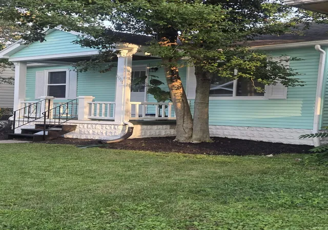 Photo 2 of Manufactured home for sale at 1011 Jefferson Ave, Evansville, IN 47714 | MLS# 202633472 | Listing updated on 2026-09-15