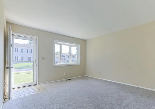 Photo 3 of Manufactured home for sale at 2934 Colonial Dr, Mishawaka, IN 46544 | MLS# 202633601 | Listing updated on 2026-09-08
