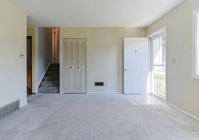 Photo 4 of Manufactured home for sale at 2934 Colonial Dr, Mishawaka, IN 46544 | MLS# 202633601 | Listing updated on 2026-09-08