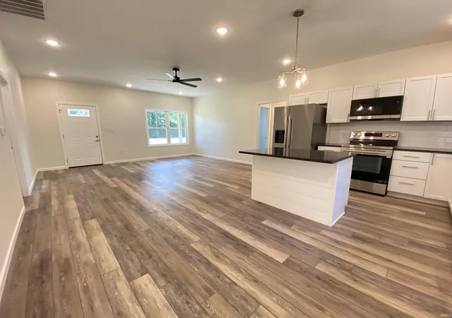 Photo 4 of Manufactured home for sale at 5917 State Rd 158, Bedford, IN 47421 | MLS# 202633742 | Listing updated on 2026-09-17
