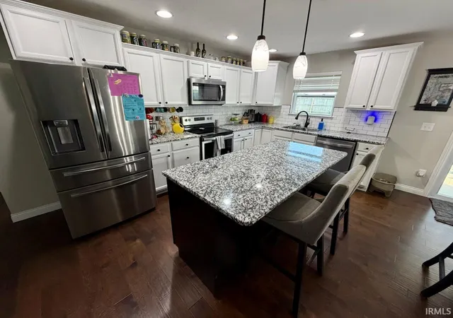 Photo 4 of Manufactured home for sale at 1453 W Chukar Holw, Haubstadt, IN 47639 | MLS# 202633751 | Listing updated on 2026-10-16