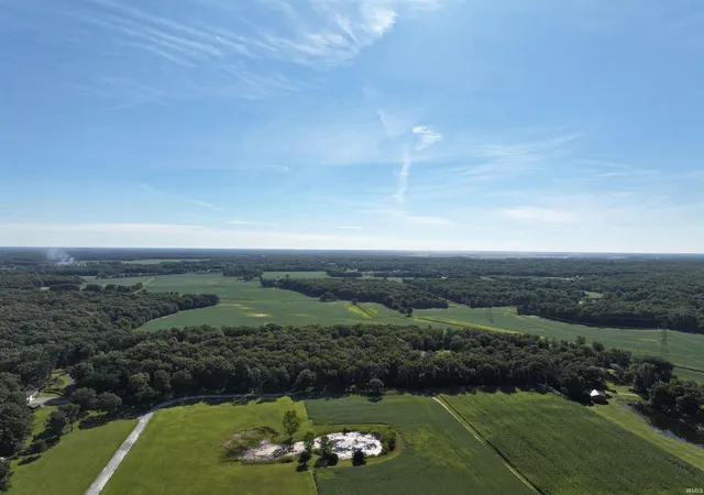 Photo 3 of Sale Pending at 550 E Toto Rd, Knox, IN 46534 | MLS# 202634070 | Listing updated on 2026-09-16