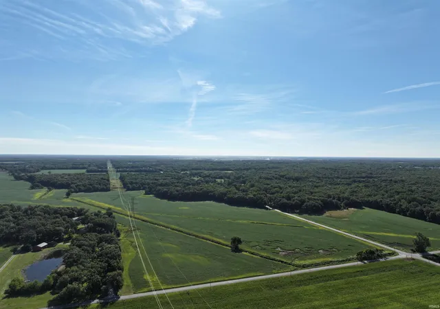 Photo 4 of Sale Pending at 550 E Toto Rd, Knox, IN 46534 | MLS# 202634070 | Listing updated on 2026-09-16