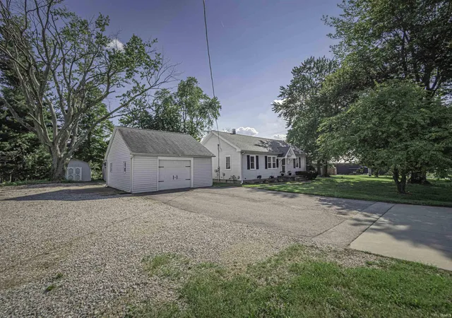 Photo 3 of Manufactured home for sale at 3601 Kansas Rd, Evansville, IN 47725 | MLS# 202634511 | Listing updated on 2026-09-07