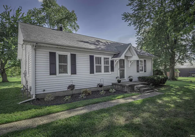 Photo 3 of Manufactured home for sale at 3601 Kansas Rd, Evansville, IN 47725 | MLS# 202634511 | Listing updated on 2026-10-20