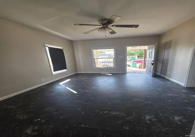 Photo 3 of Manufactured home for sale at 930 Dodge Ave, Mishawaka, IN 46544 | MLS# 202634691 | Listing updated on 2026-09-03
