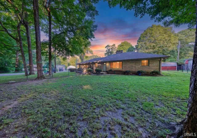 Photo 3 of Sale Pending at 12211 S Old Rd, Muncie, IN 47302 | MLS# 202634718 | Listing updated on 2026-09-17