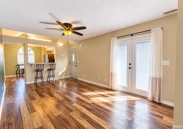 Photo 3 of Sale Pending at 9546 Cayes Dr, Evansville, IN 47725 | MLS# 202634734 | Listing updated on 2026-10-05