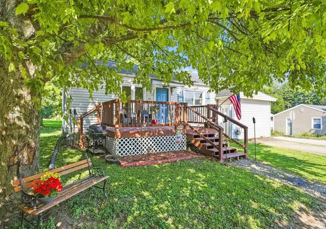 Photo 1 of Manufactured home for sale at 601 S 9th Street Comn, Mitchell, IN 47446 | MLS# 202634894 | Listing updated on 2026-09-05
