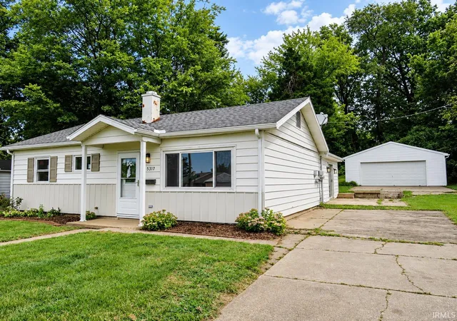 Photo 18 of Manufactured home for sale at 5317 Warren Dr, Evansville, IN 47710 | MLS# 202635071 | Listing updated on 2026-09-27