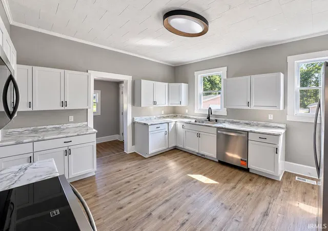 Photo 3 of Manufactured home for sale at 631 W 8Th St, Mount Vernon, IN 47620 | MLS# 202635078 | Listing updated on 2026-09-18