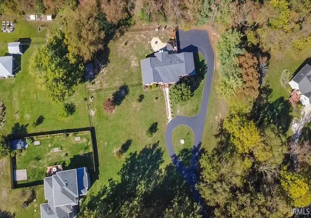 Photo 2 of Manufactured home for sale at 1780 W Lancaster Dr, Bloomington, IN 47404 | MLS# 202635228 | Listing updated on 2026-10-27