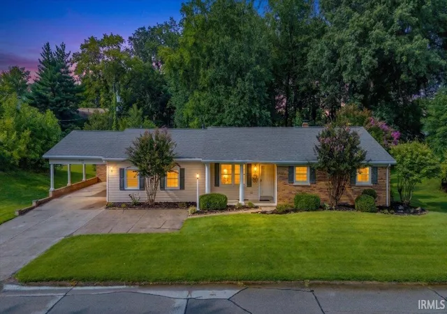Photo 2 of Sale Pending at 7588 Broadview Dr, Newburgh, IN 47630 | MLS# 202635394 | Listing updated on 2026-09-08